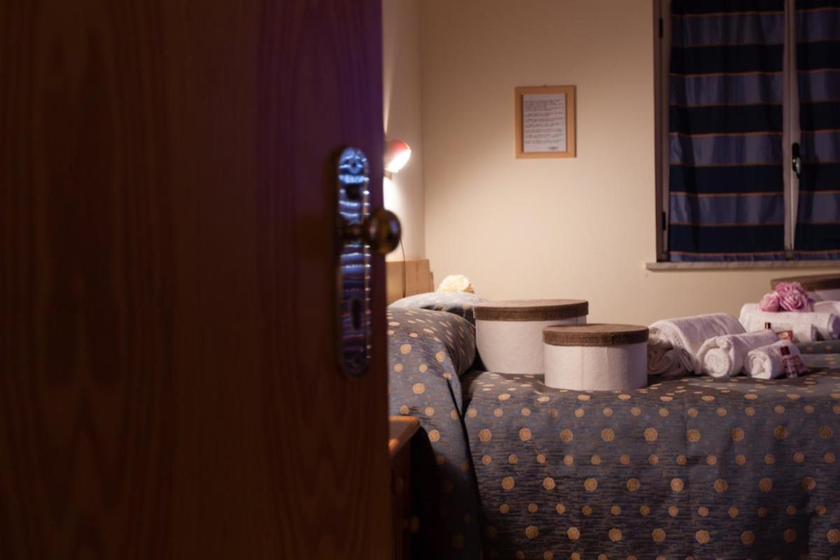 Hotel Ristorante San Giovanni ファレルナ エクステリア 写真